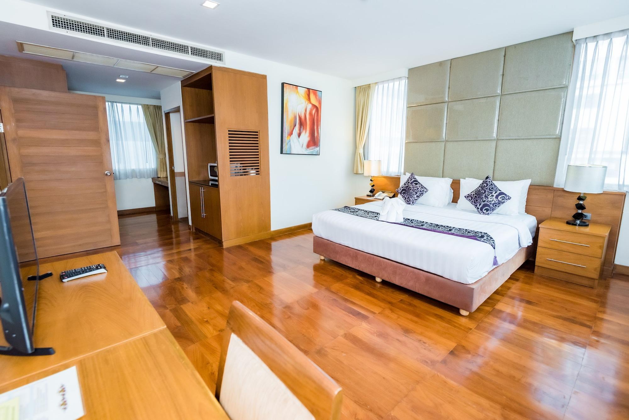 Bally Suite Sukhumvit Бангкок Экстерьер фото